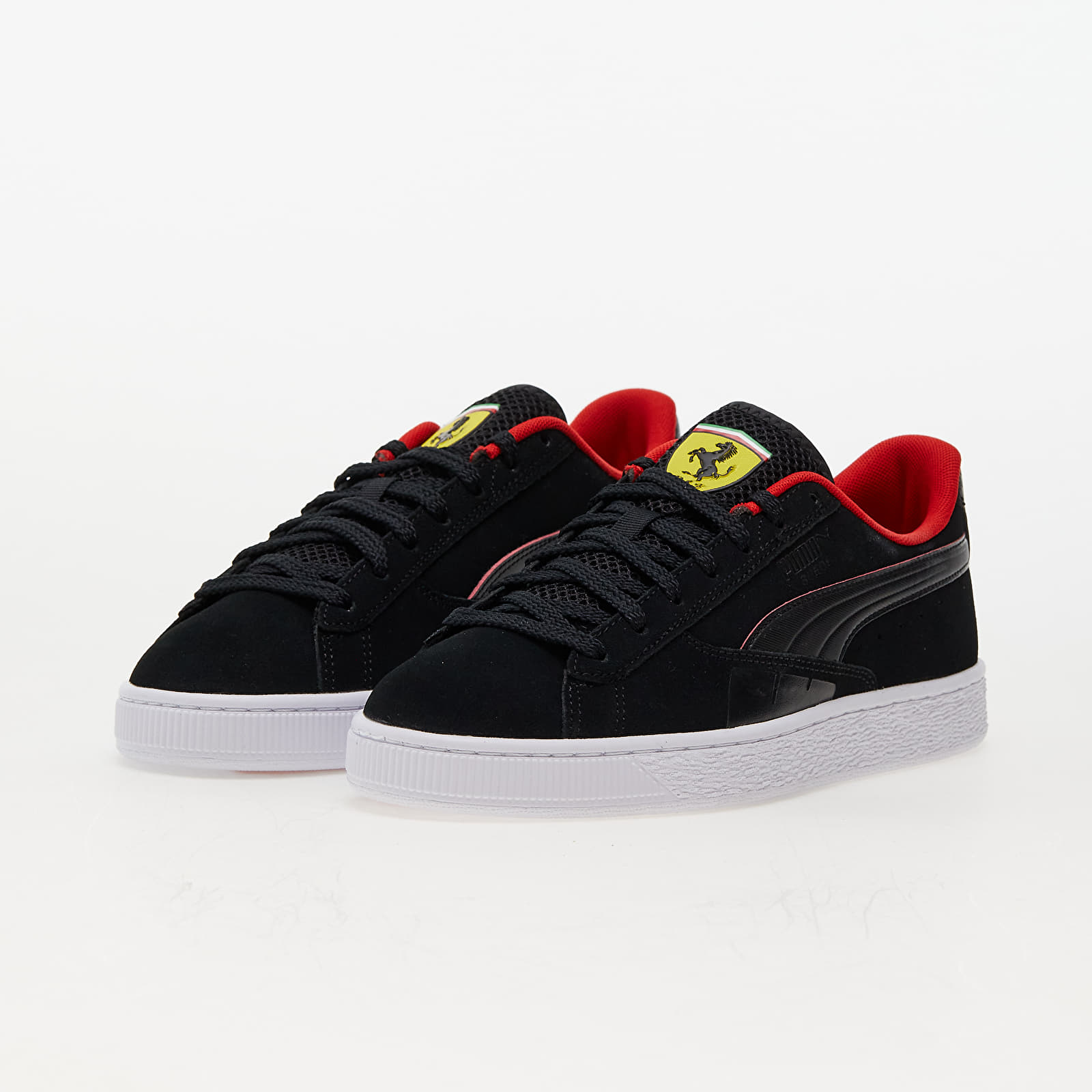 Reebok ferrari store