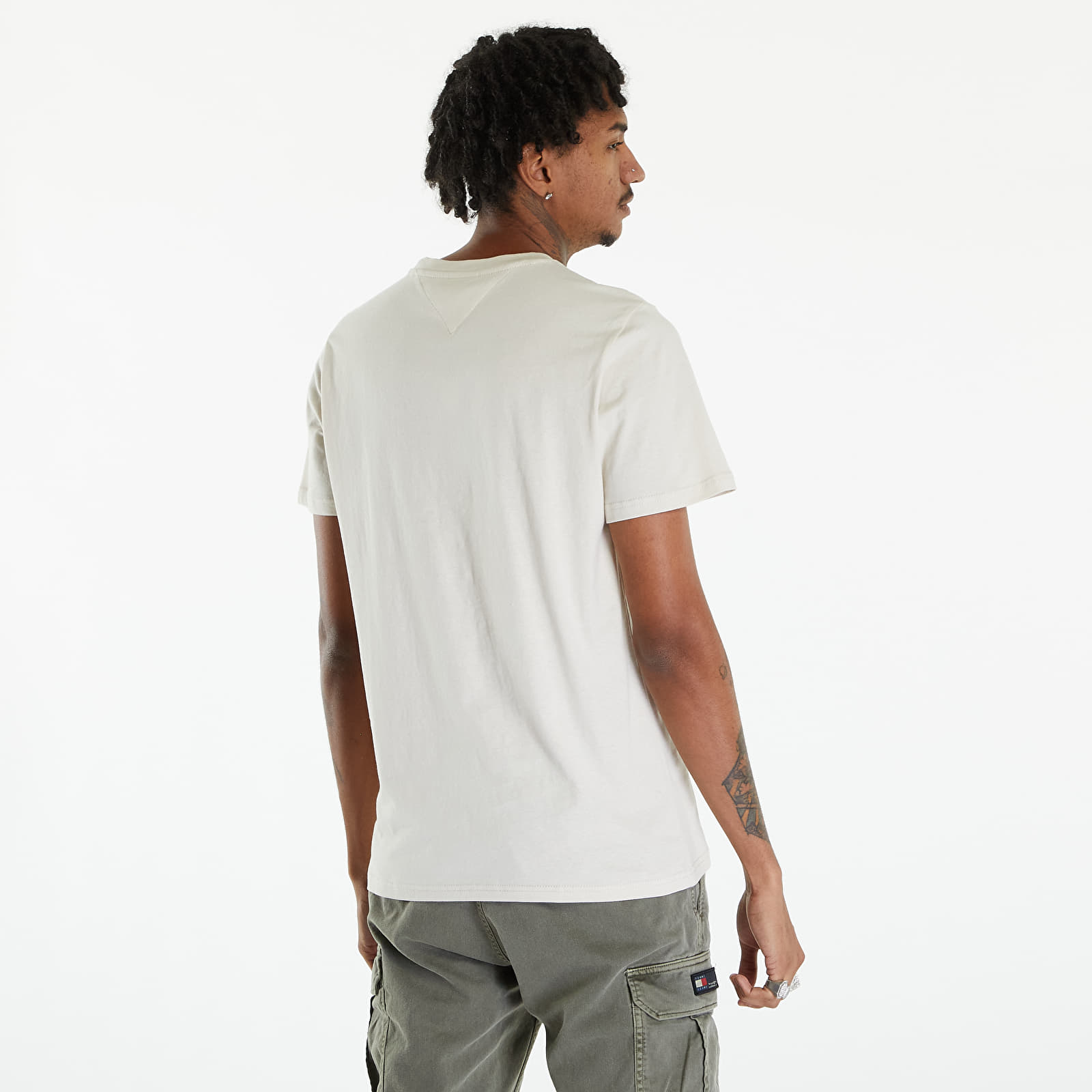 T-shirts Tommy Jeans Essential Slim Fit Logo T-Shirt Newsprint