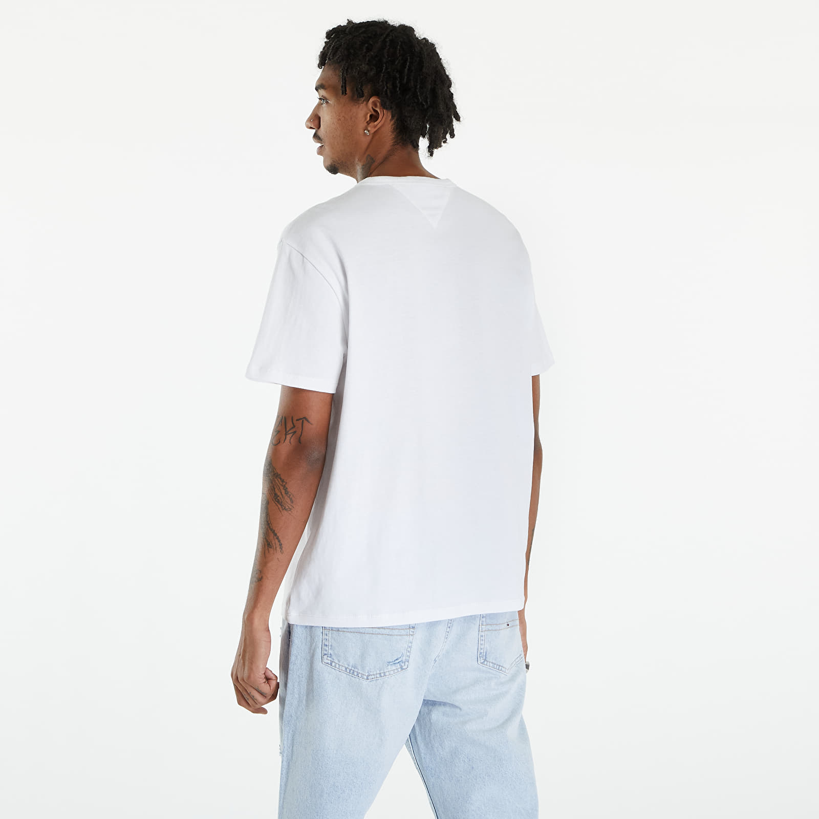 Pólók Tommy Jeans Regular Badge Tee White