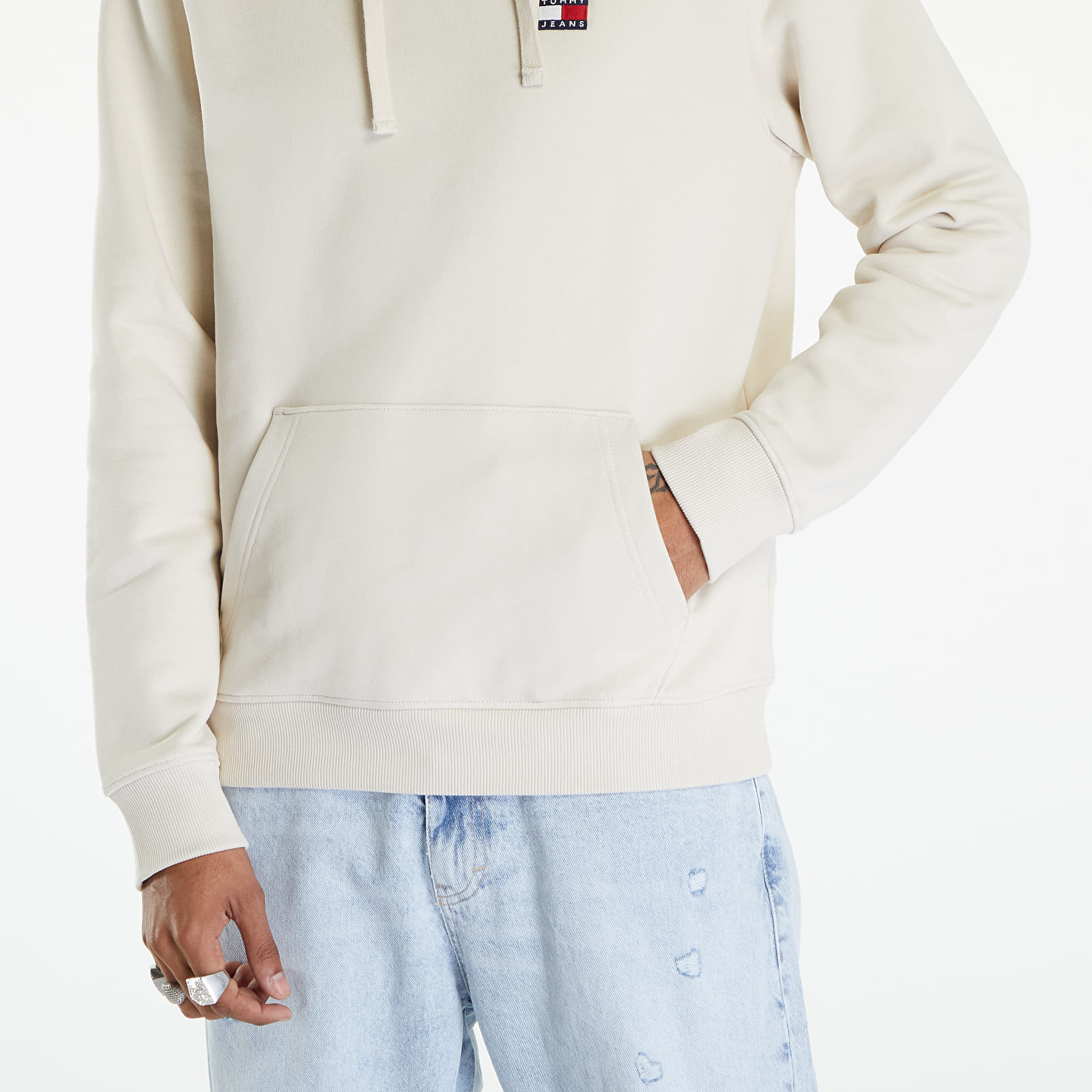 Hoodies and sweatshirts  Tommy Jeans Regular Badge Hoodie Newsprint