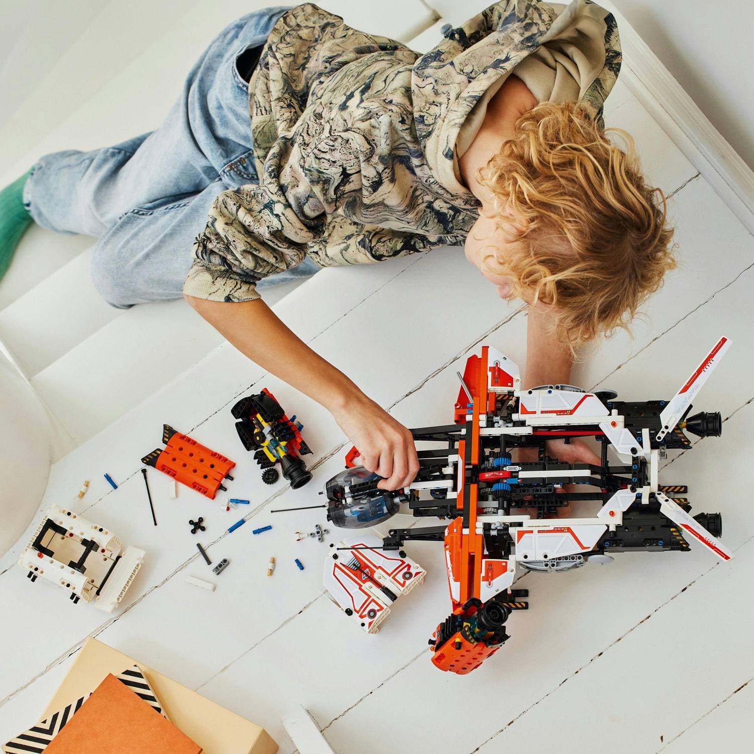 Σετ LEGO® LEGO® Technic 42181 VTOL Heavy Cargo Spaceship LT81