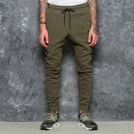 Nike tech fleece jogger olive green online