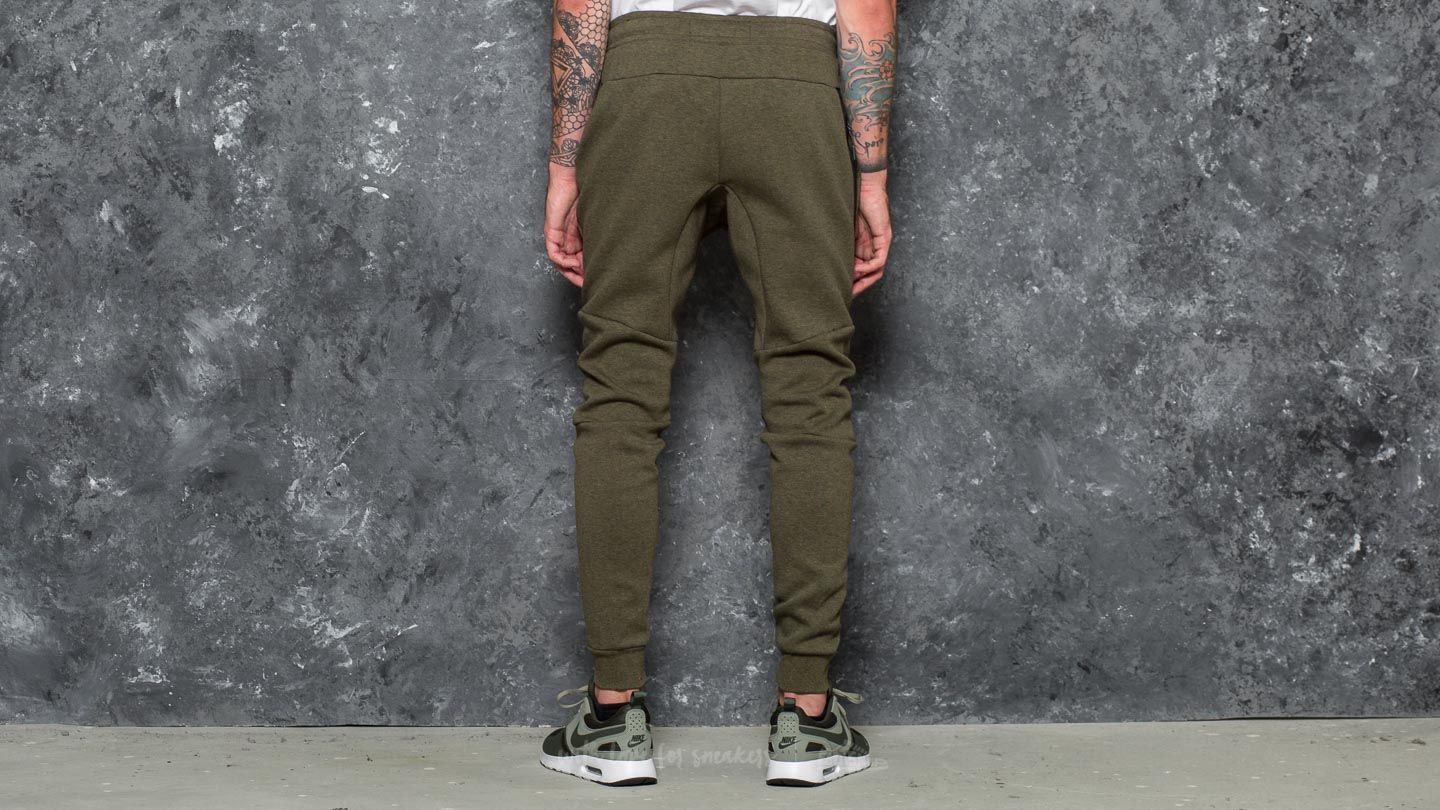 Hlače Nike Sportswear Tech Fleece Jogger Olive