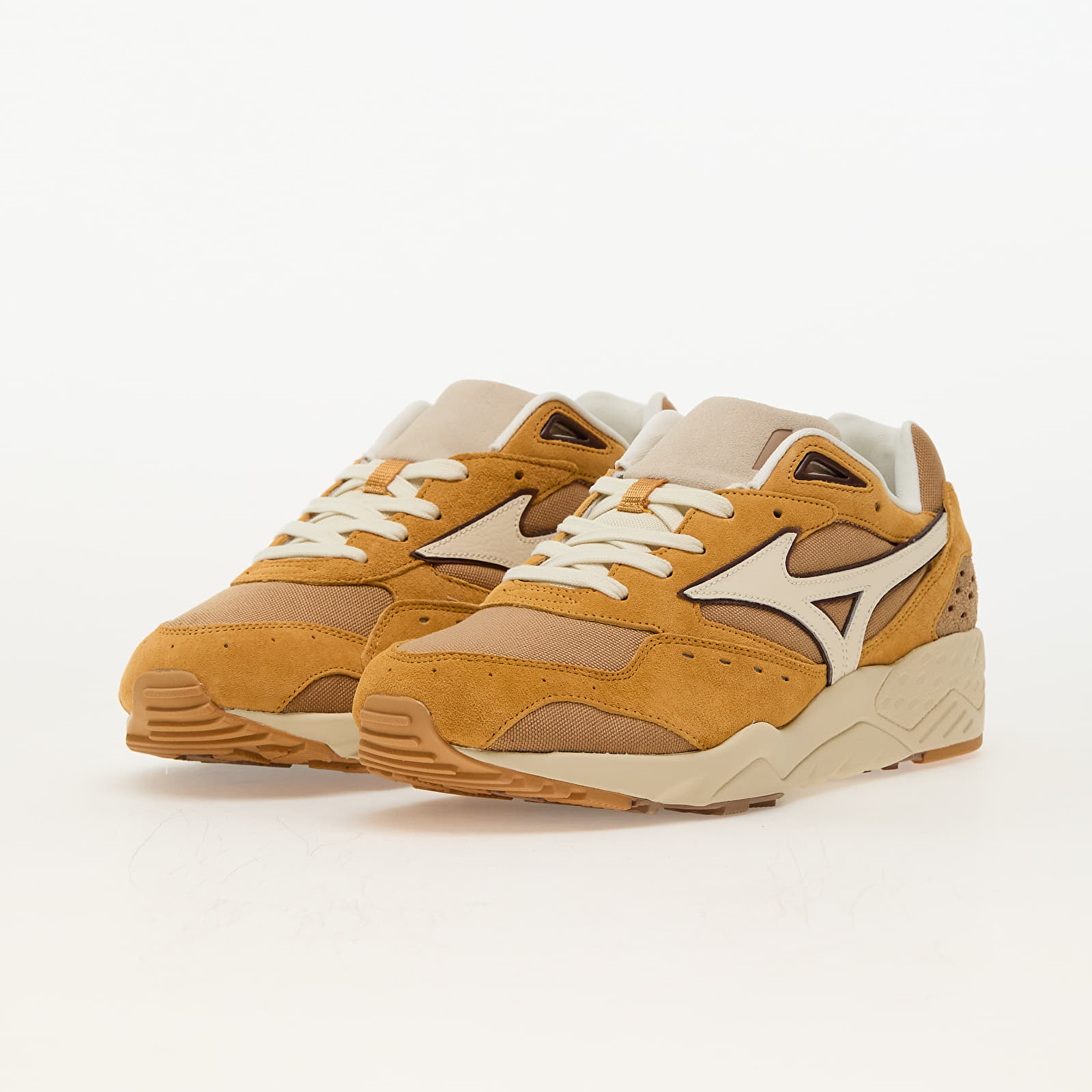 Men's shoes Mizuno Contender Premium Spruce Yellow/ Tiger's Eye/ Cloud Cream