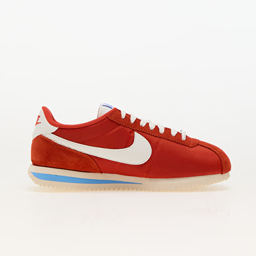 Women s shoes Nike W Cortez Txt Picante Red Sail University Blue Footshop