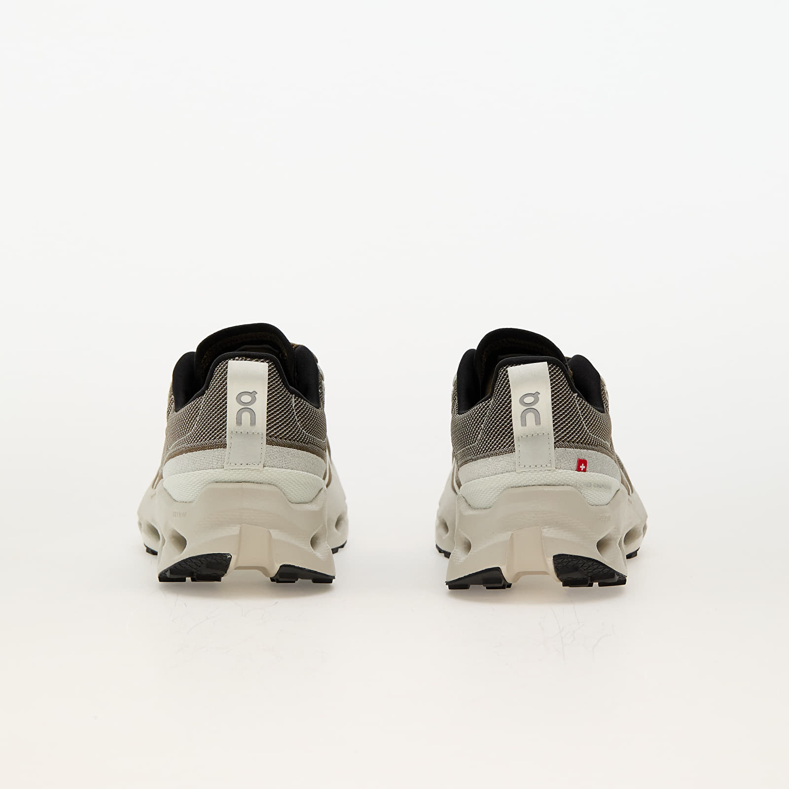Men's shoes On M Cloudsurfer Trail Hunter/ Ice