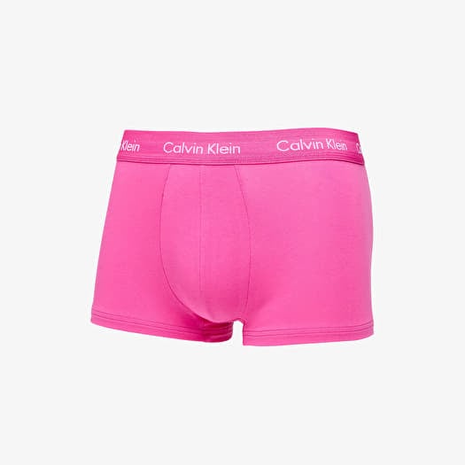 Pink calvin klein boxers 2025