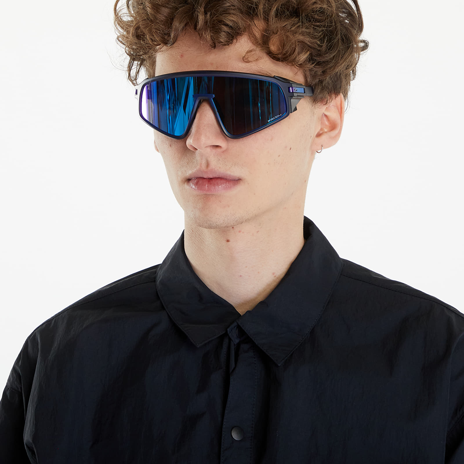 Γυαλιά ηλίου Oakley Latch Panel Matte Trans Navy/ Prizm Sapphire