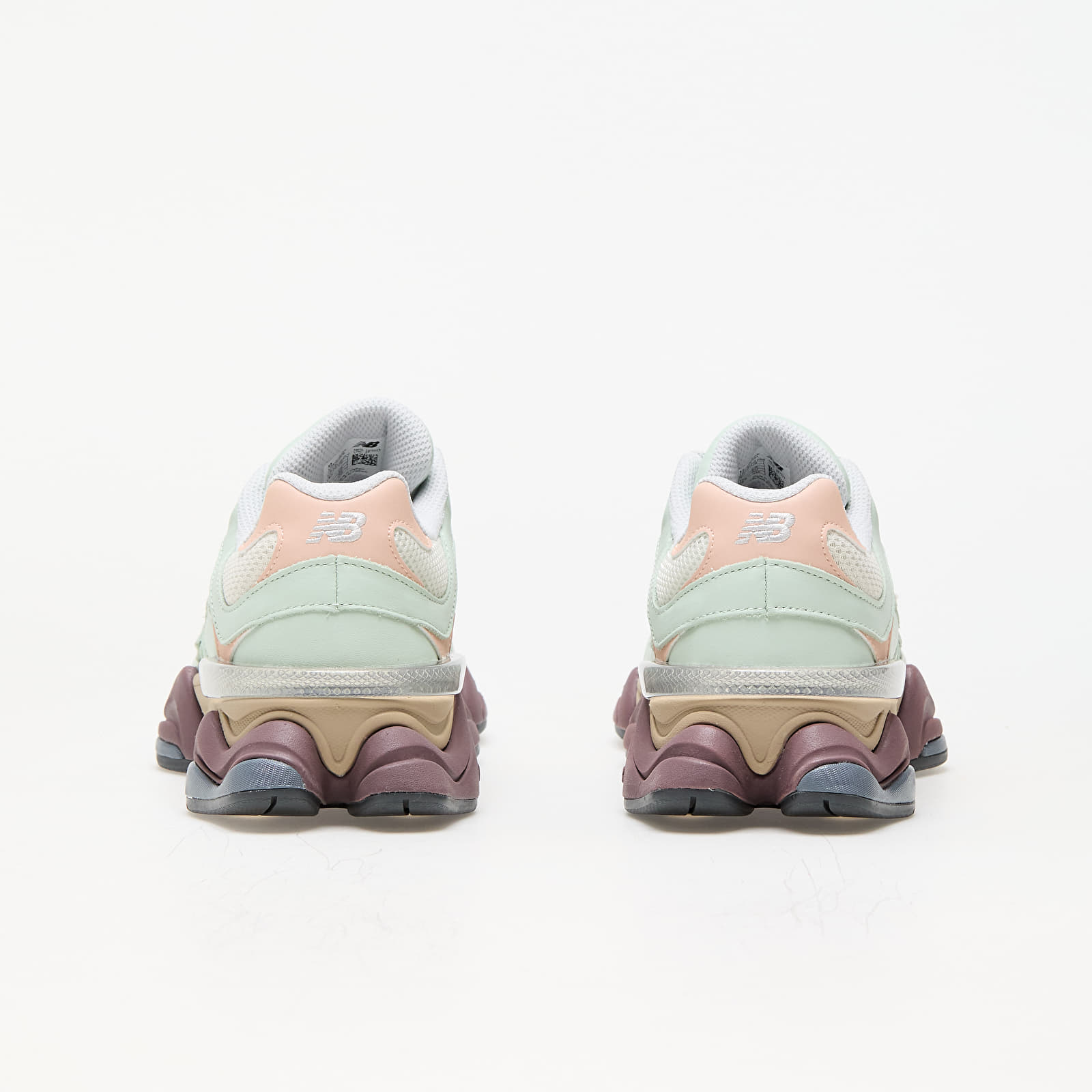 Buty męskie New Balance 9060 Clay Ash/ Linen/ Vintage Rose