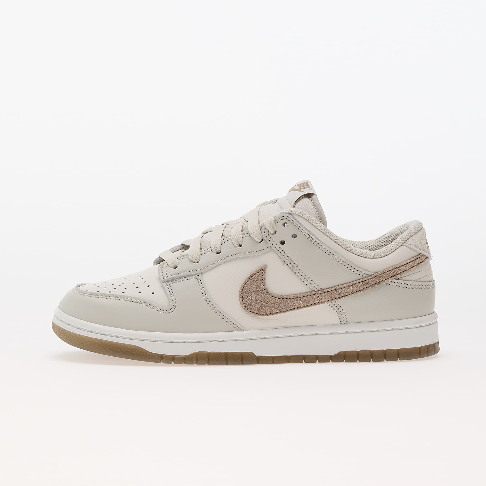Men s shoes Nike Dunk Low Retro SE Phantom Khaki Light Bone Footshop