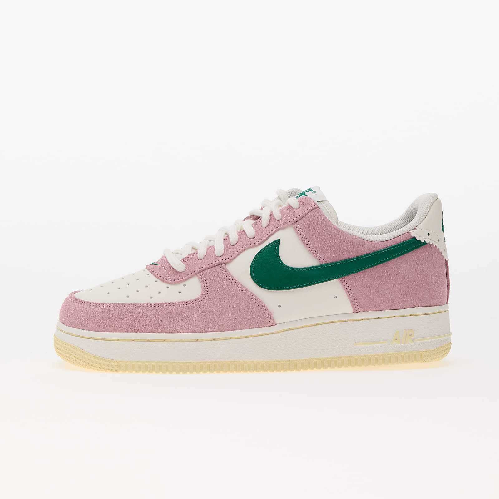 Herenschoenen Nike Air Force 1 '07 Lv8 Nd Sail/ Malachite-Med Soft Pink-Alabaster