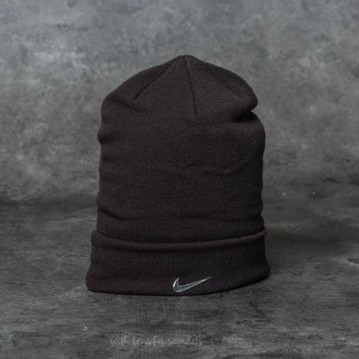 Nike swoosh beanie black top