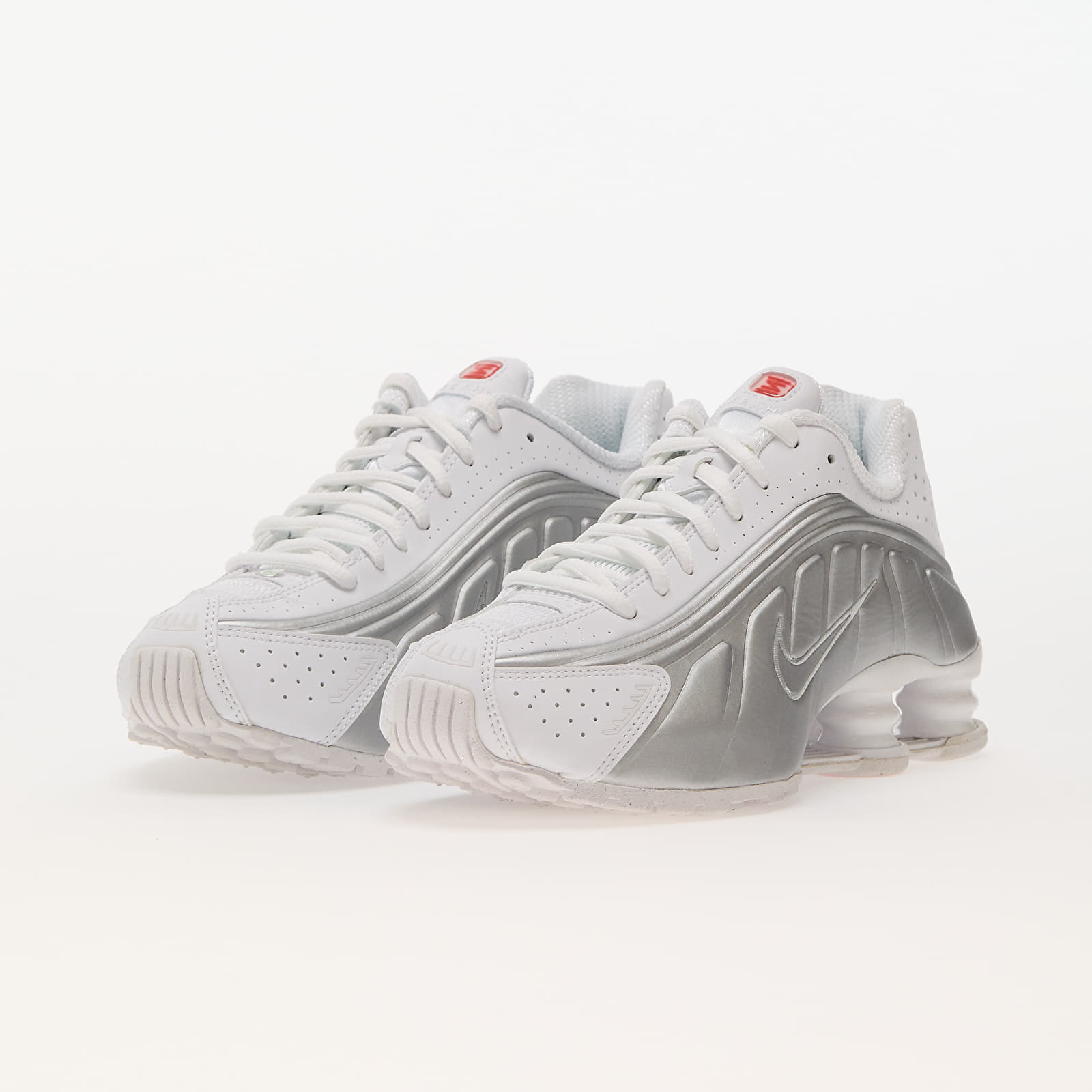 Încălțăminte și sneakerși pentru femei Nike W Shox R4 White/ White-Metallic Silver-Max Orange