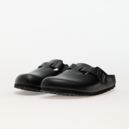 All black birkenstocks store