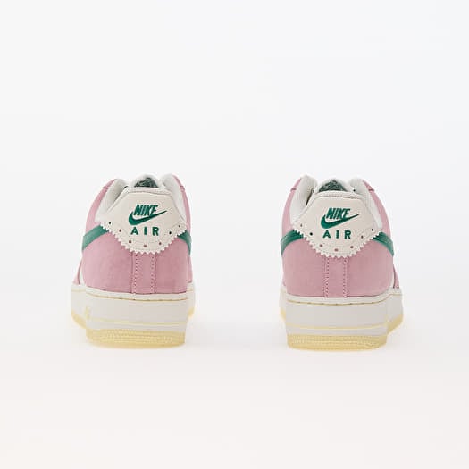 Nike air force 1 07 easter hotsell