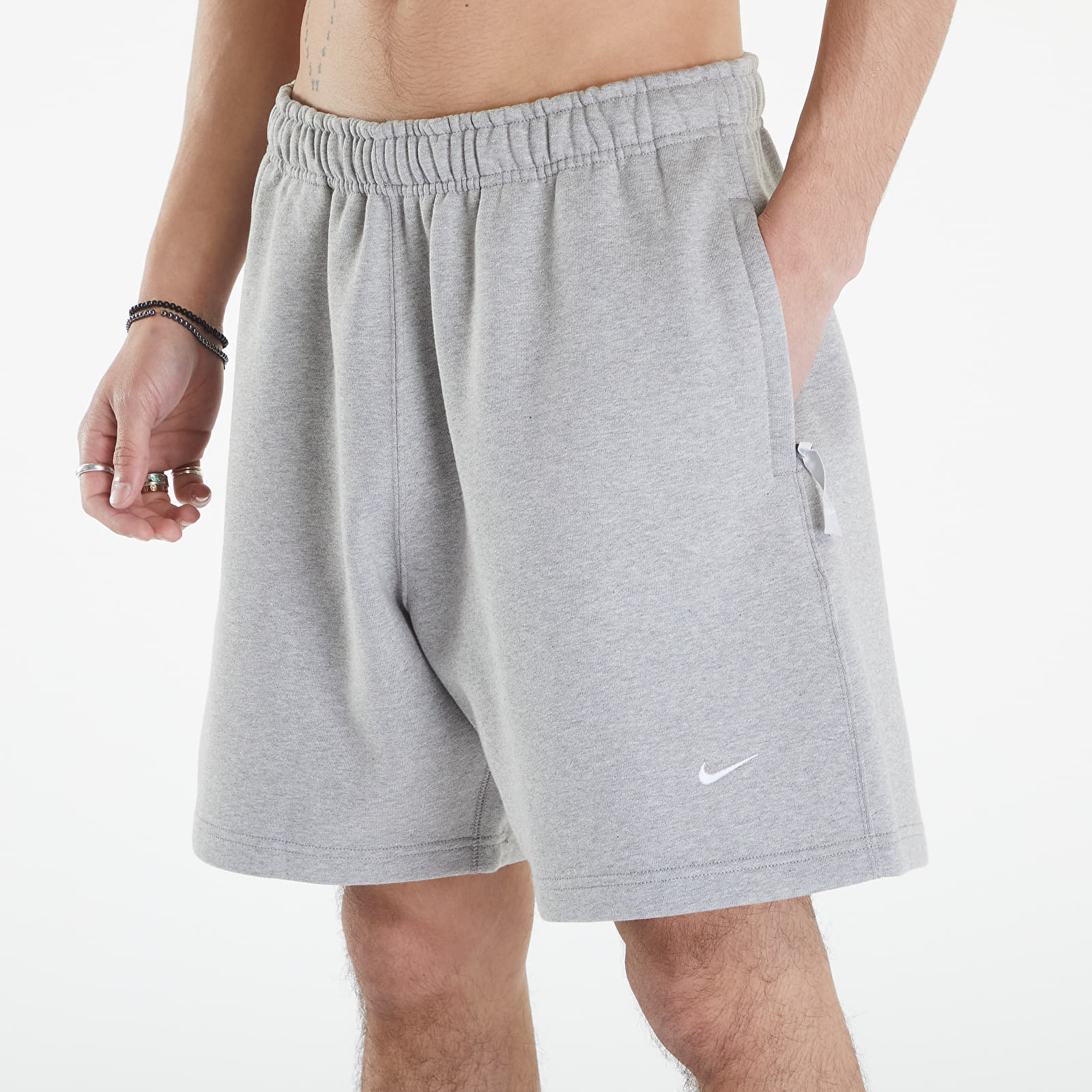 Šortky Nike Solo Swoosh Men's Fleece Shorts Dk Grey Heather/ White