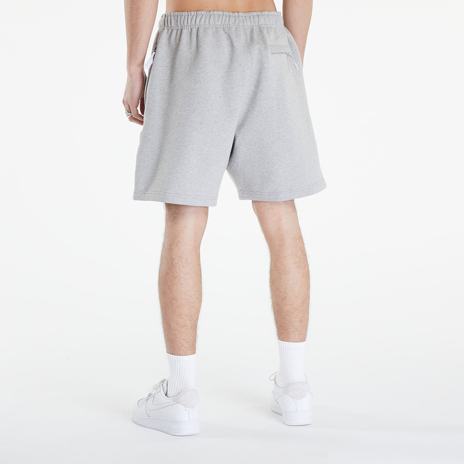 Šortky Nike Solo Swoosh Men's Fleece Shorts Dk Grey Heather/ White