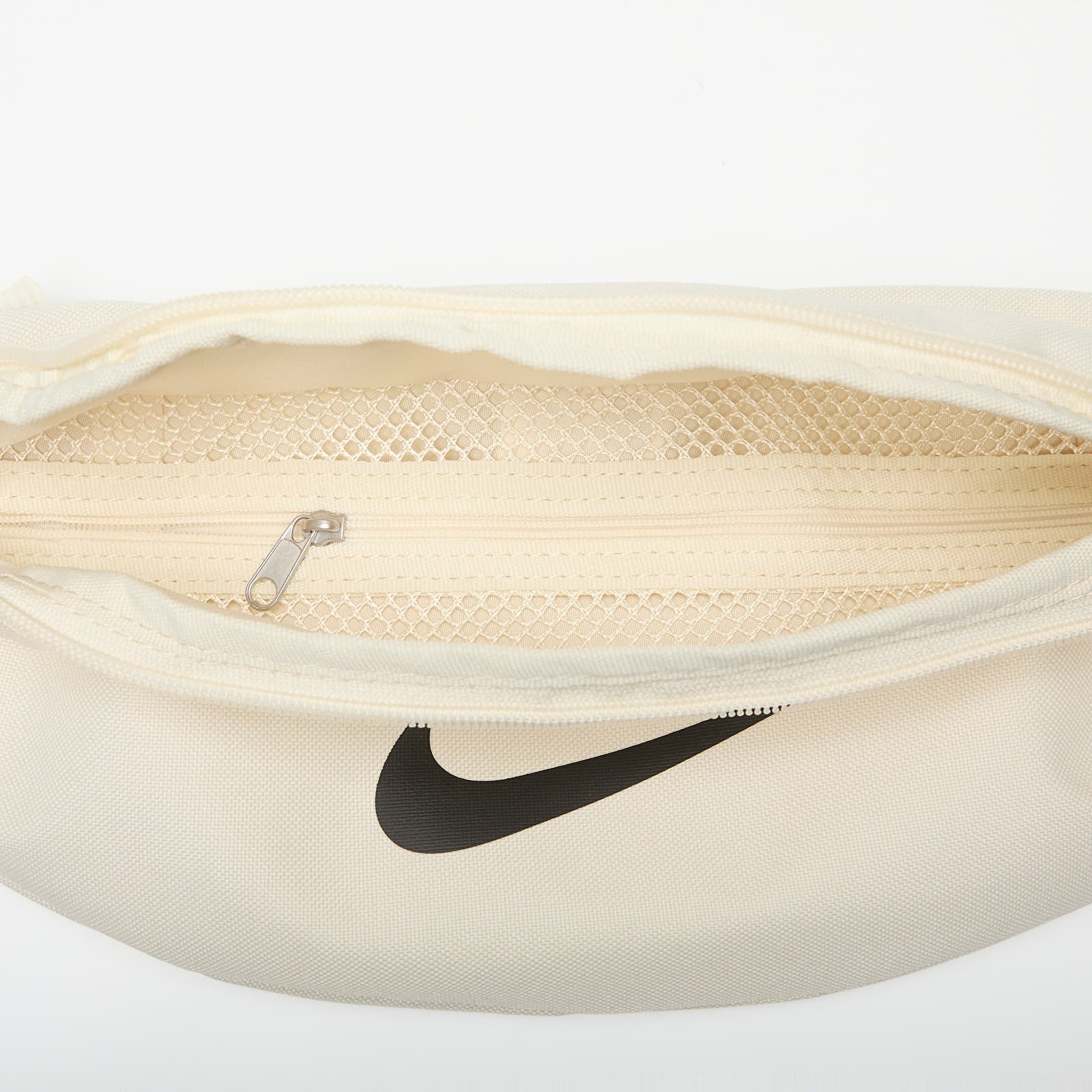 Hip bags Nike Heritage Fanny Pack Coconut Milk Coconut Milk Black Footshop