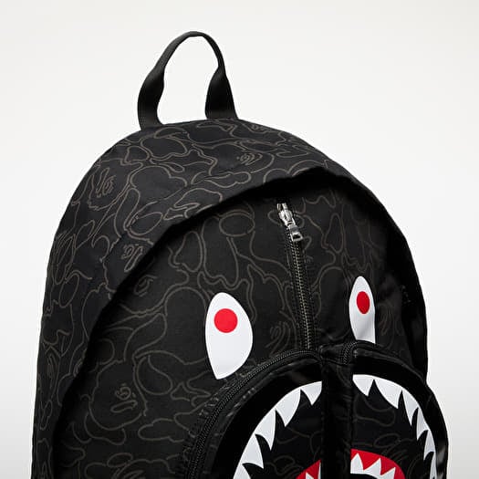 Backpack A BATHING APE Neon Camo Shark Day Pack