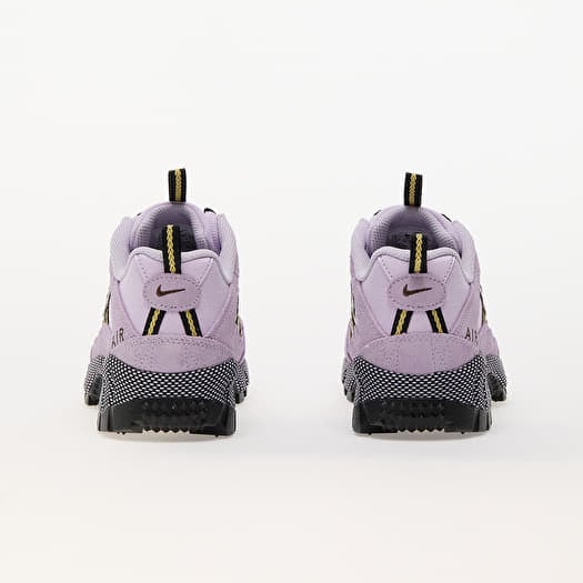 Lilac nike shoes hotsell