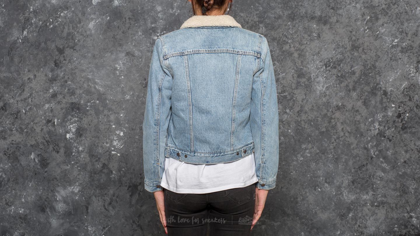 Jackets Levi s Original Sherpa Trucker Jacket Strangeways Footshop