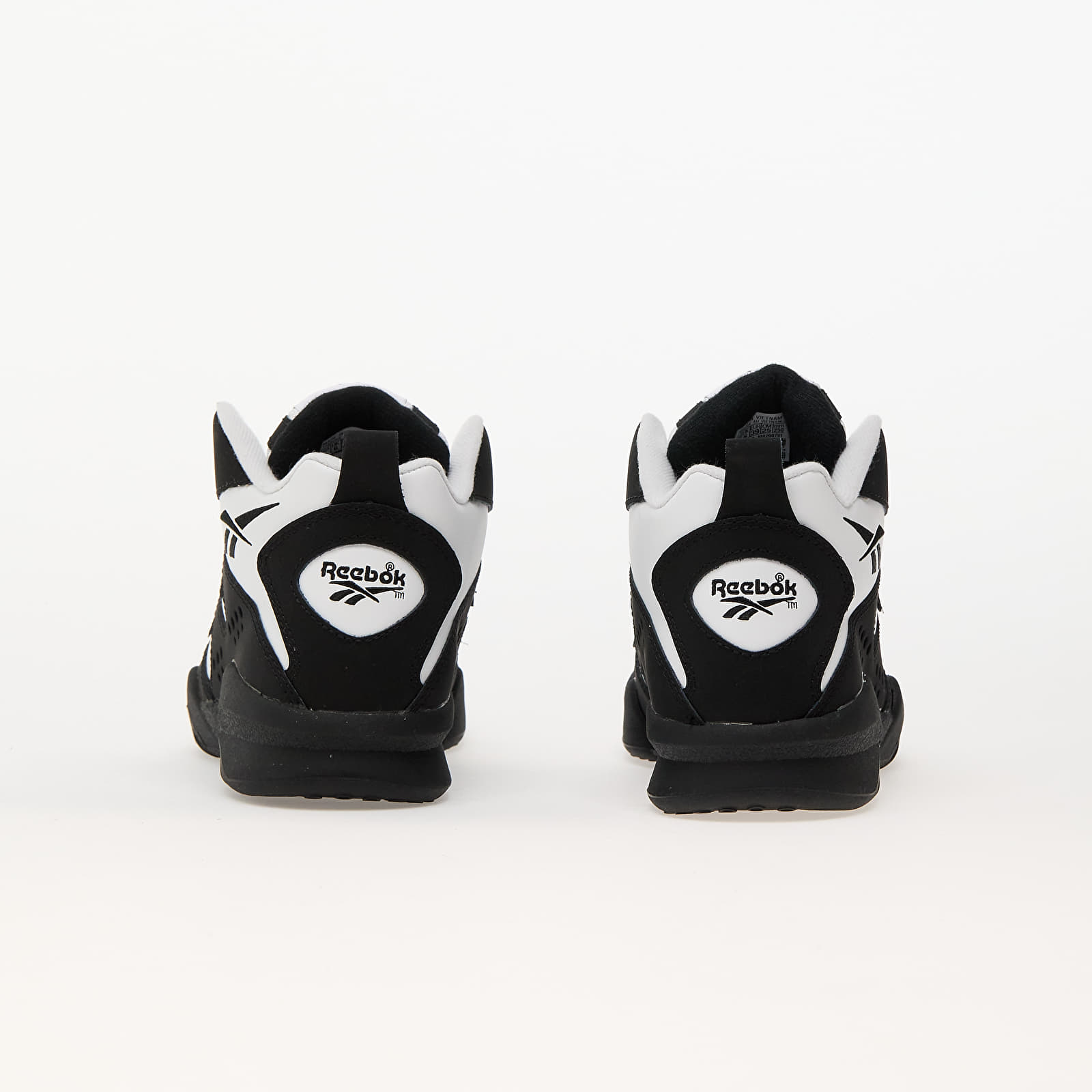 Pánské tenisky a boty Reebok Atr Mid Core Black/ Ftw White/ Core Black