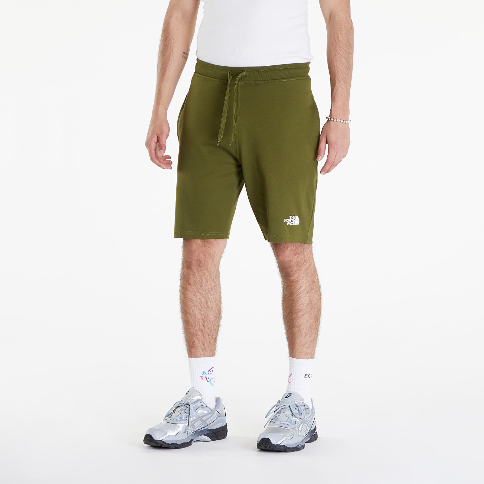 The North Face Graphic Light Shorts Forest Olive