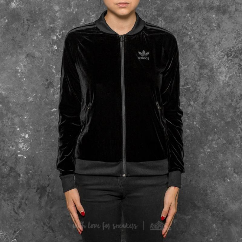 Hoodies and sweatshirts adidas Velvet Vibes Superstar Track Jacket