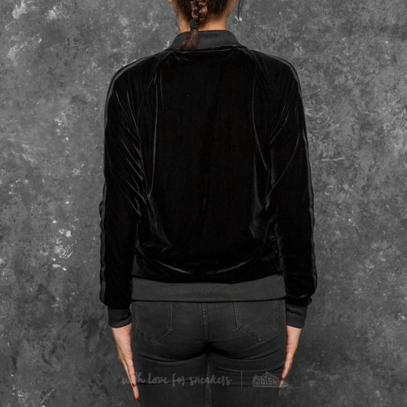 Hoodies and sweatshirts adidas Velvet Vibes Superstar Track Jacket