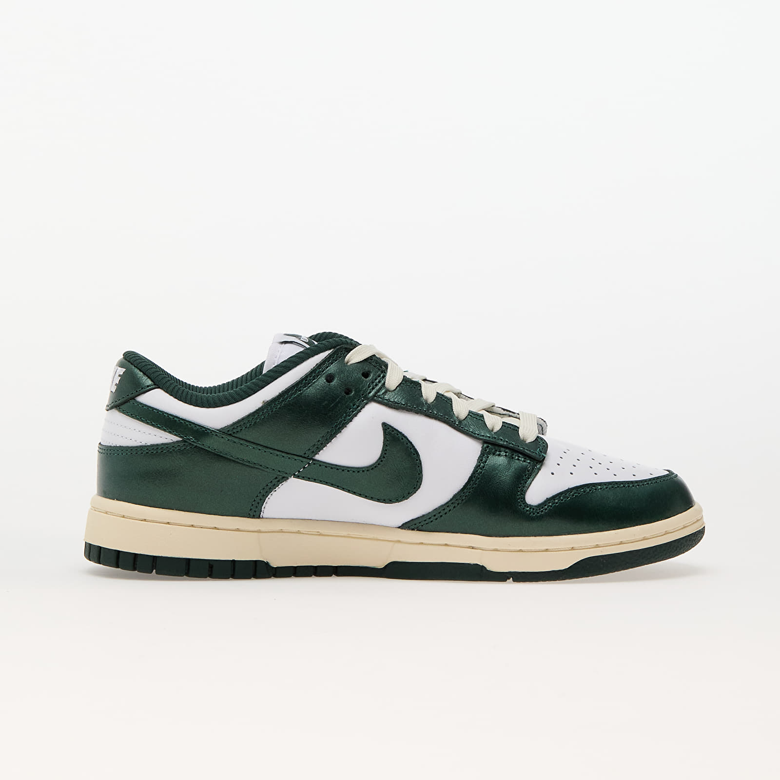 Women's shoes Nike W Dunk Low White/ Pro Green-Coconut Milk