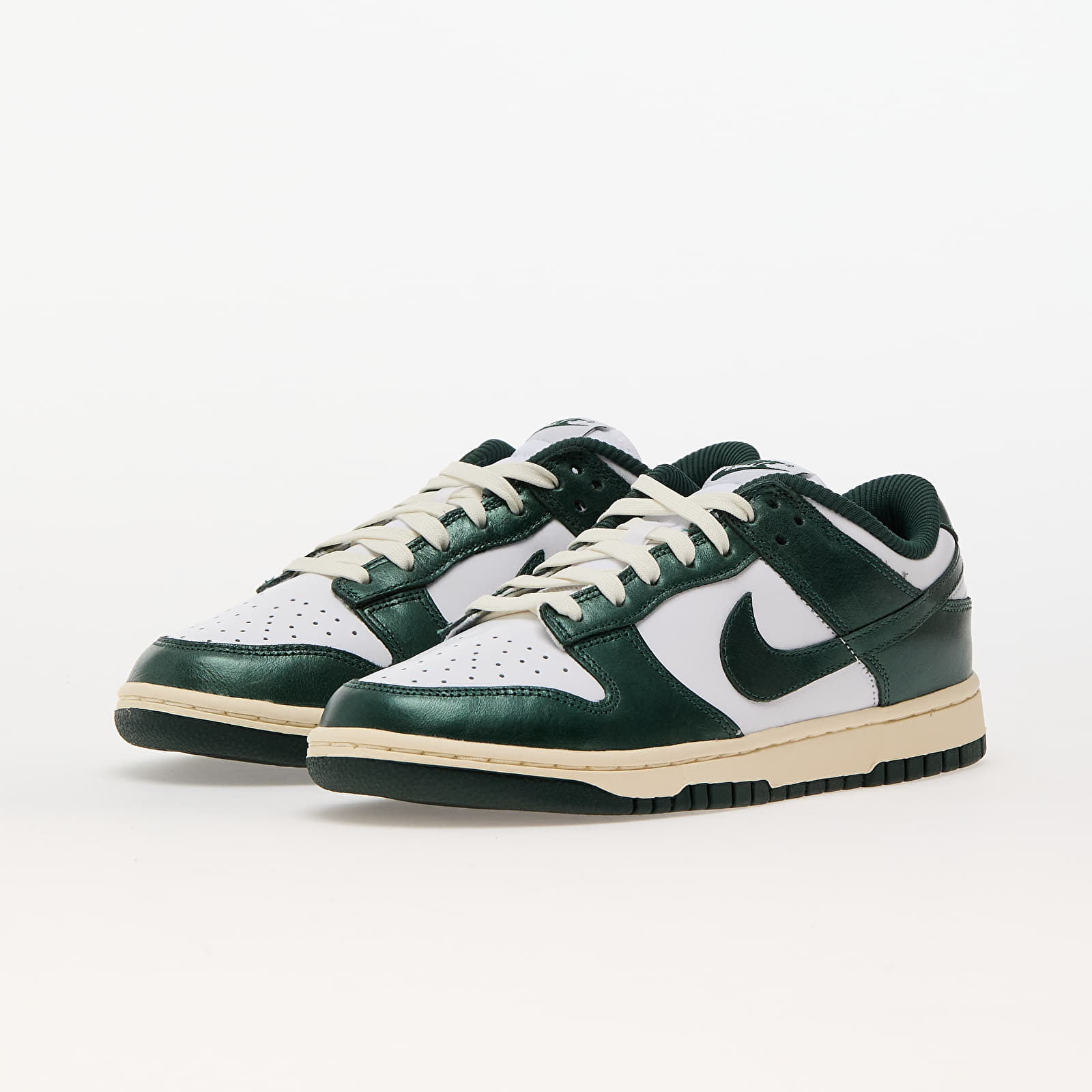 Women's shoes Nike W Dunk Low White/ Pro Green-Coconut Milk | Footshop