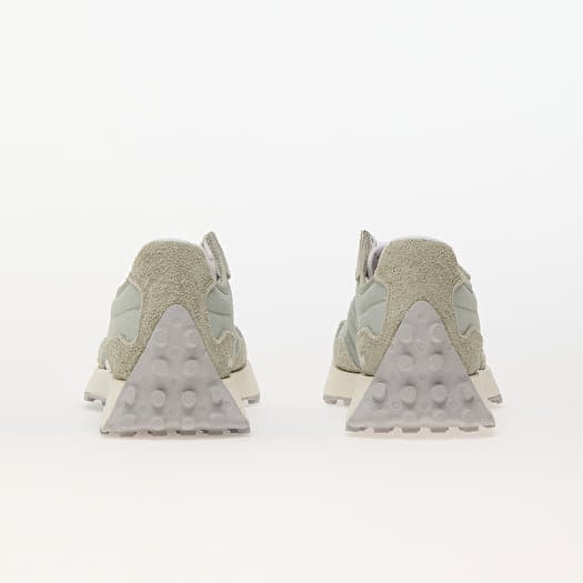 New Balance 327 Off White