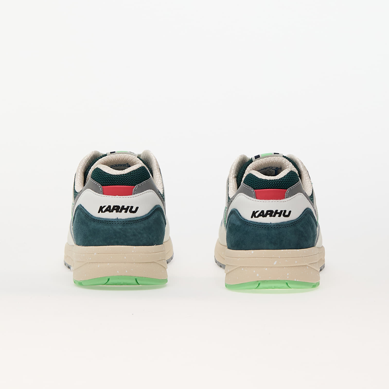 Miesten kengät Karhu Legacy 96 Lily White/ Island Green