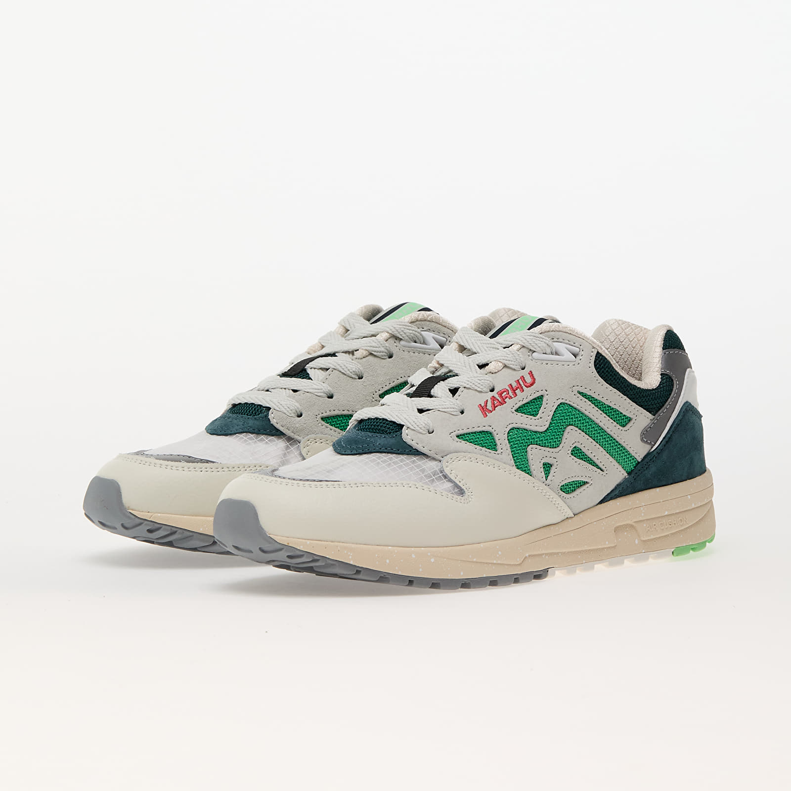 Miesten kengät Karhu Legacy 96 Lily White/ Island Green