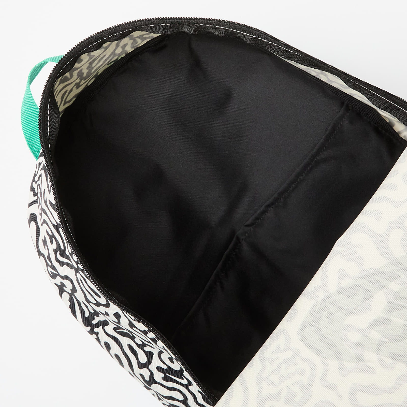 Nahrbtniki  Nike Heritage Backpack Black/Coconut Milk/Stadium Green