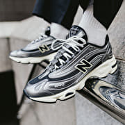 Herren Sneaker und Schuhe New Balance 1000 Silver Metallic Footshop
