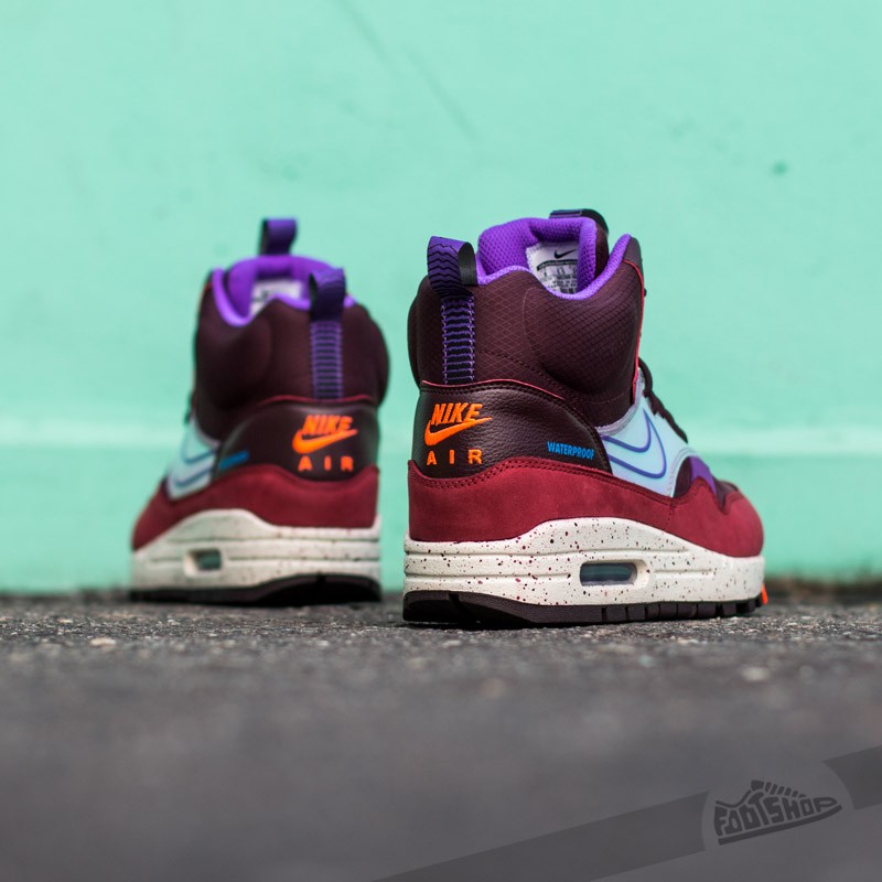 Women s shoes Nike WMNS Air Max 1 Mid Sneakerboot WP Deep Burgundy Hyper Grape Footshop