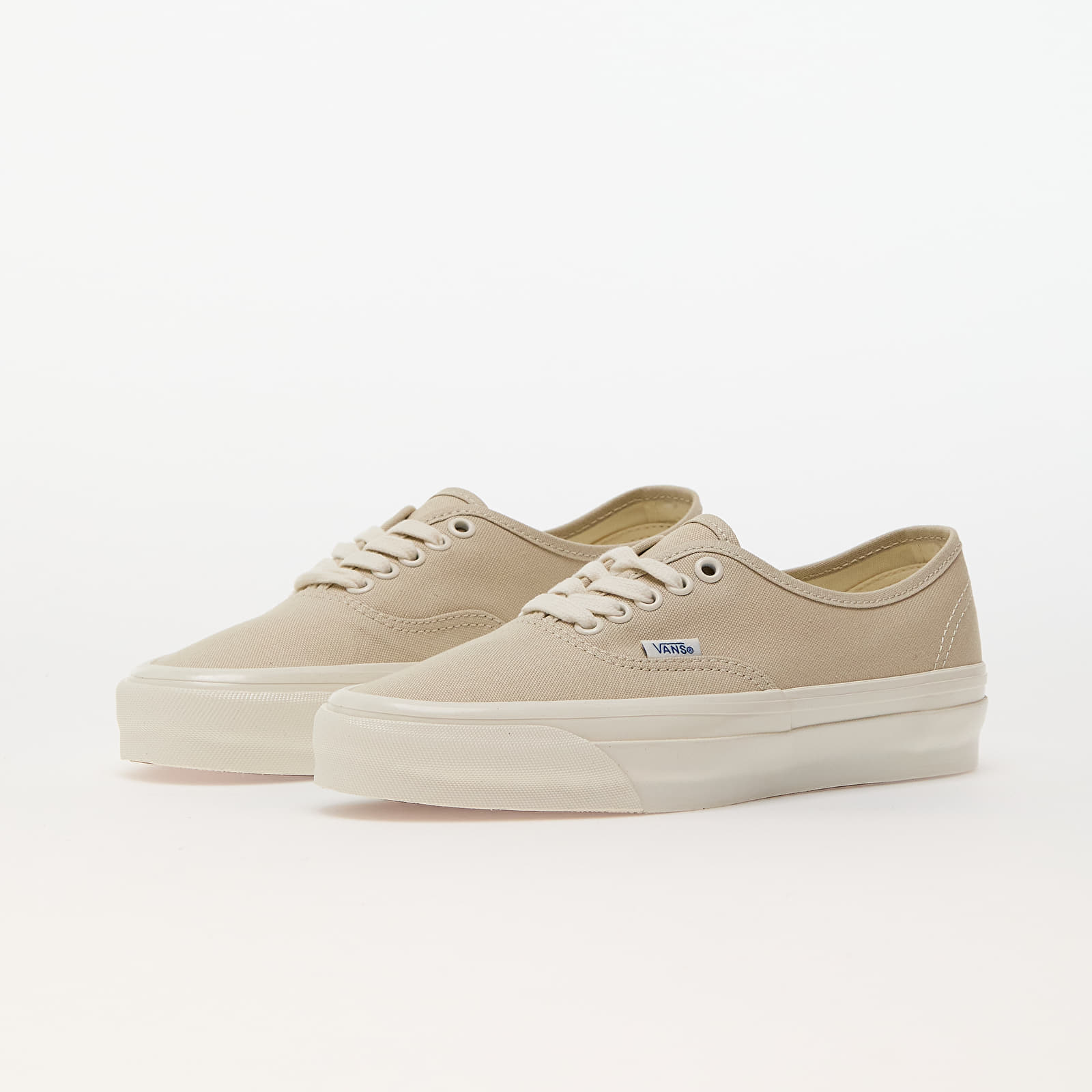 Männer Vans Authentic Reissue 44 LX Canvas Castle Wall