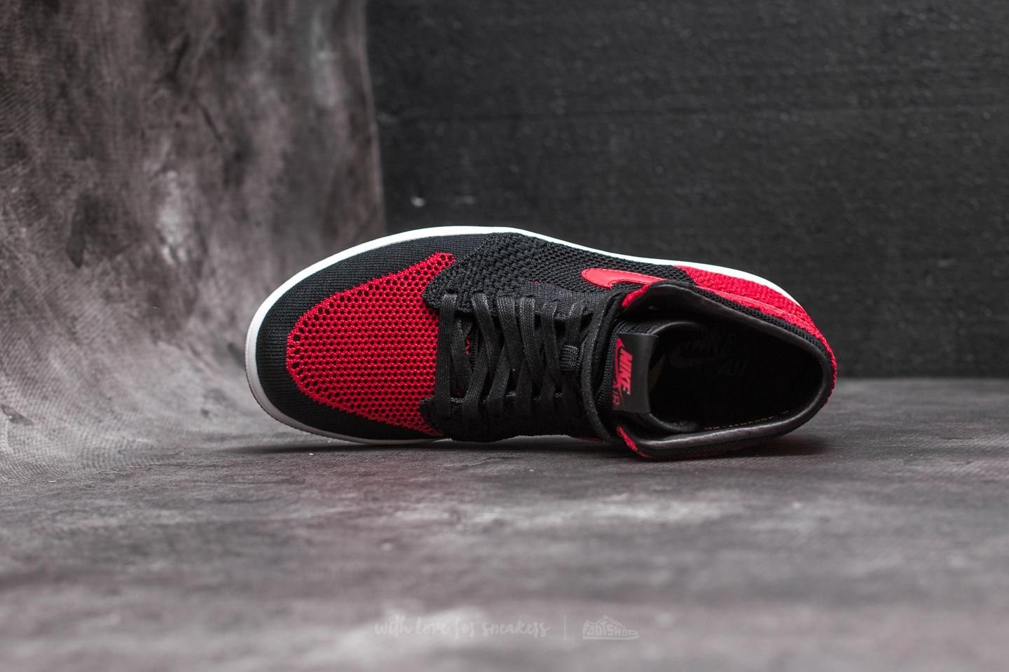 Pánské tenisky a boty Air Jordan 1 Retro Hi Flyknit Black/ Varsity Red-White