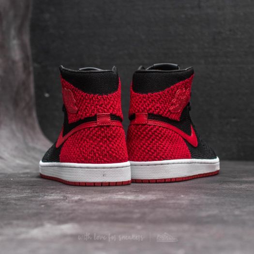 Air jordan 1 flyknit red top
