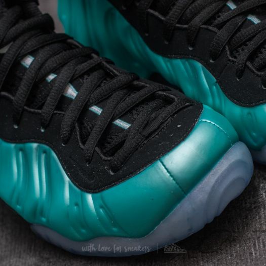 Men s shoes Nike Air Foamposite Pro Island Green Metallic Platinum Footshop