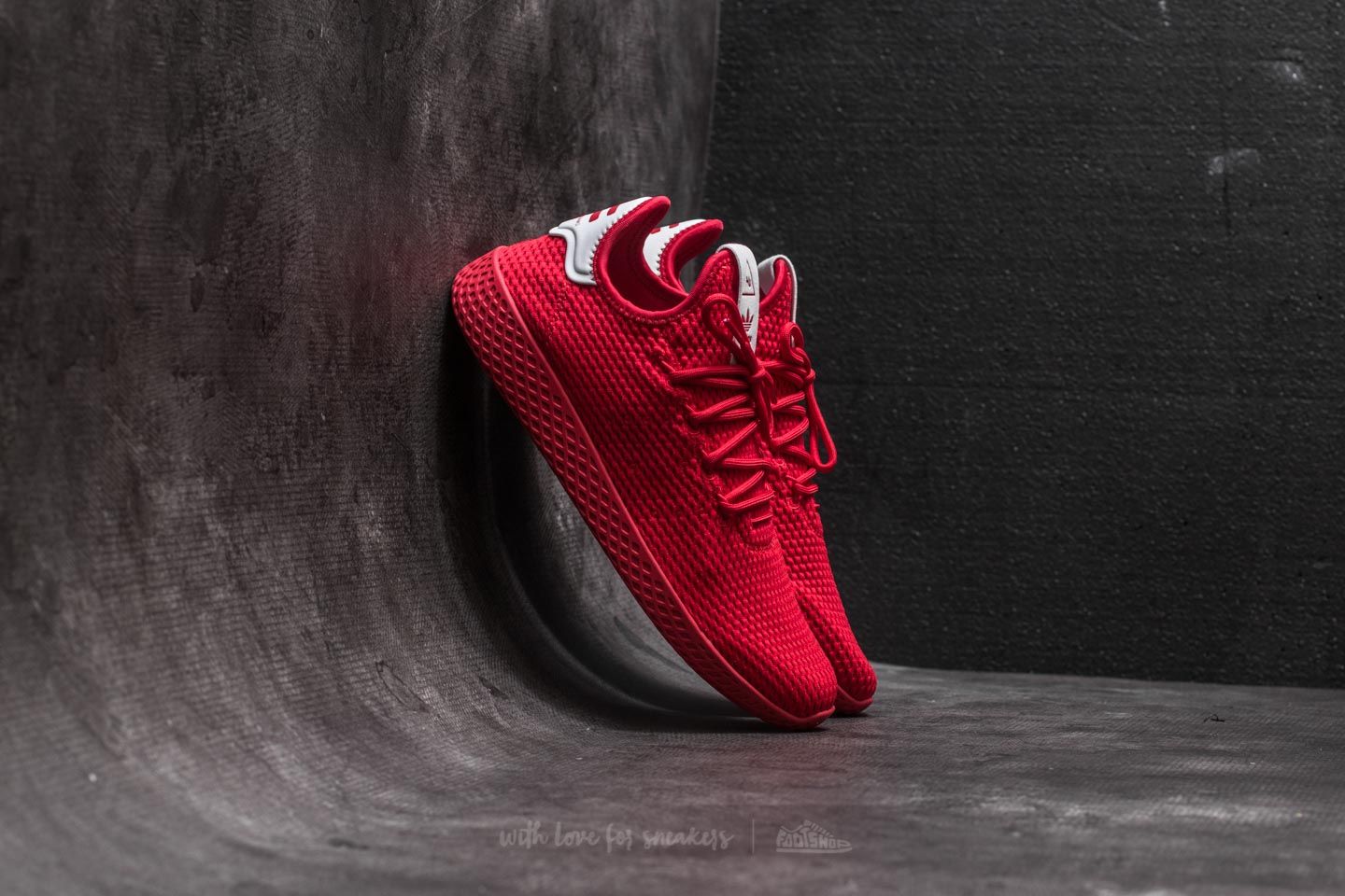 Scarpe uomo adidas Pharrell Williams Tennis HU Scarlet Scarlet Ftw White Footshop