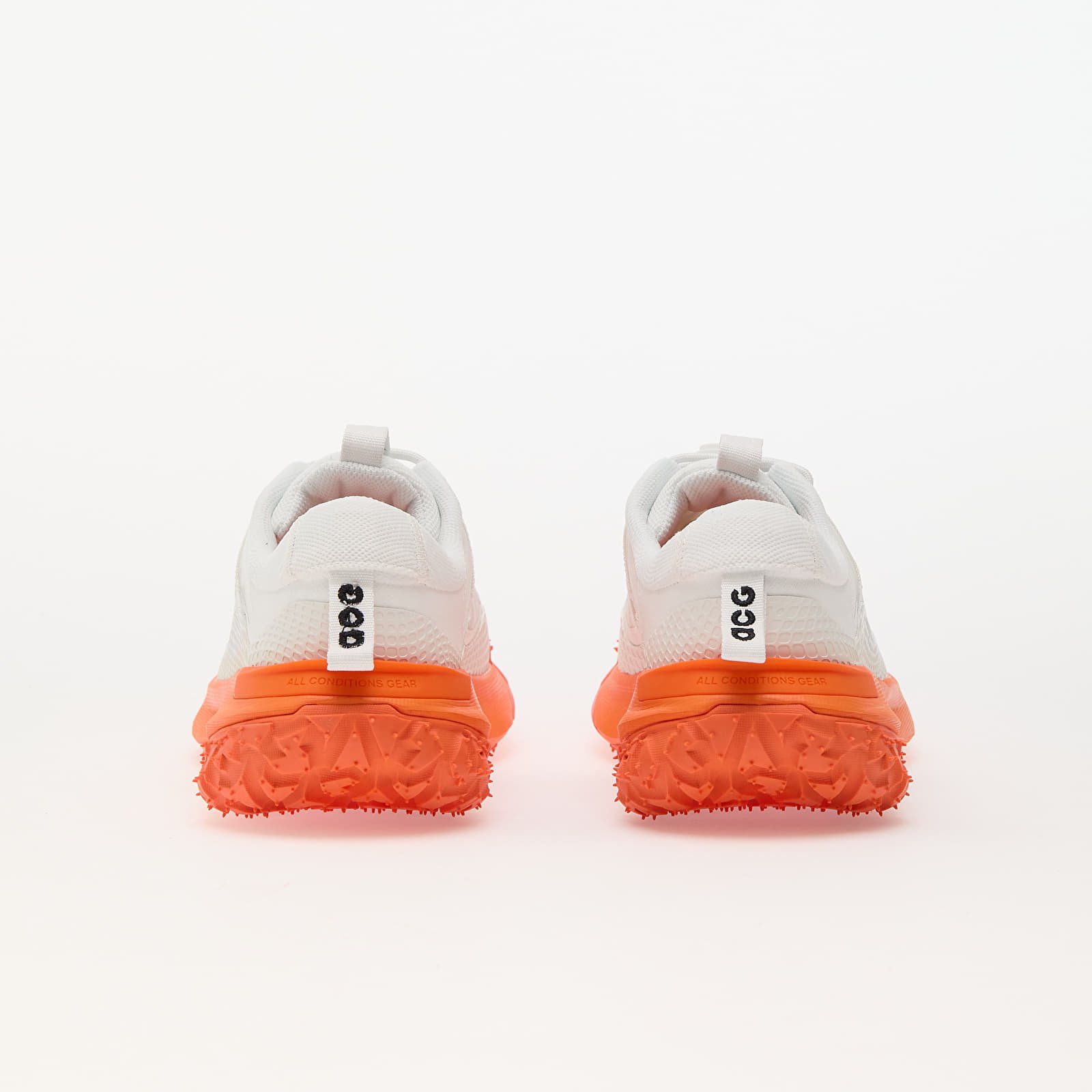 Férfi cipők Nike Acg Mountain Fly 2 Low Summit White/ Summit White-Black
