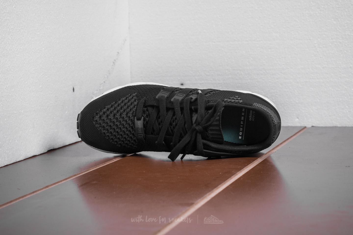 Skor för män adidas EQT Support RF Primeknit Core Black/ Core Black/ Ftw White