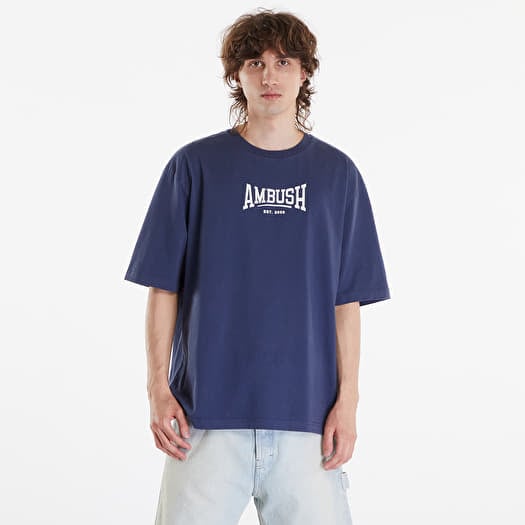 Camiseta Ambush Graphic T-Shirt UNISEX  Insignia Blue/ Blanc De Blanc