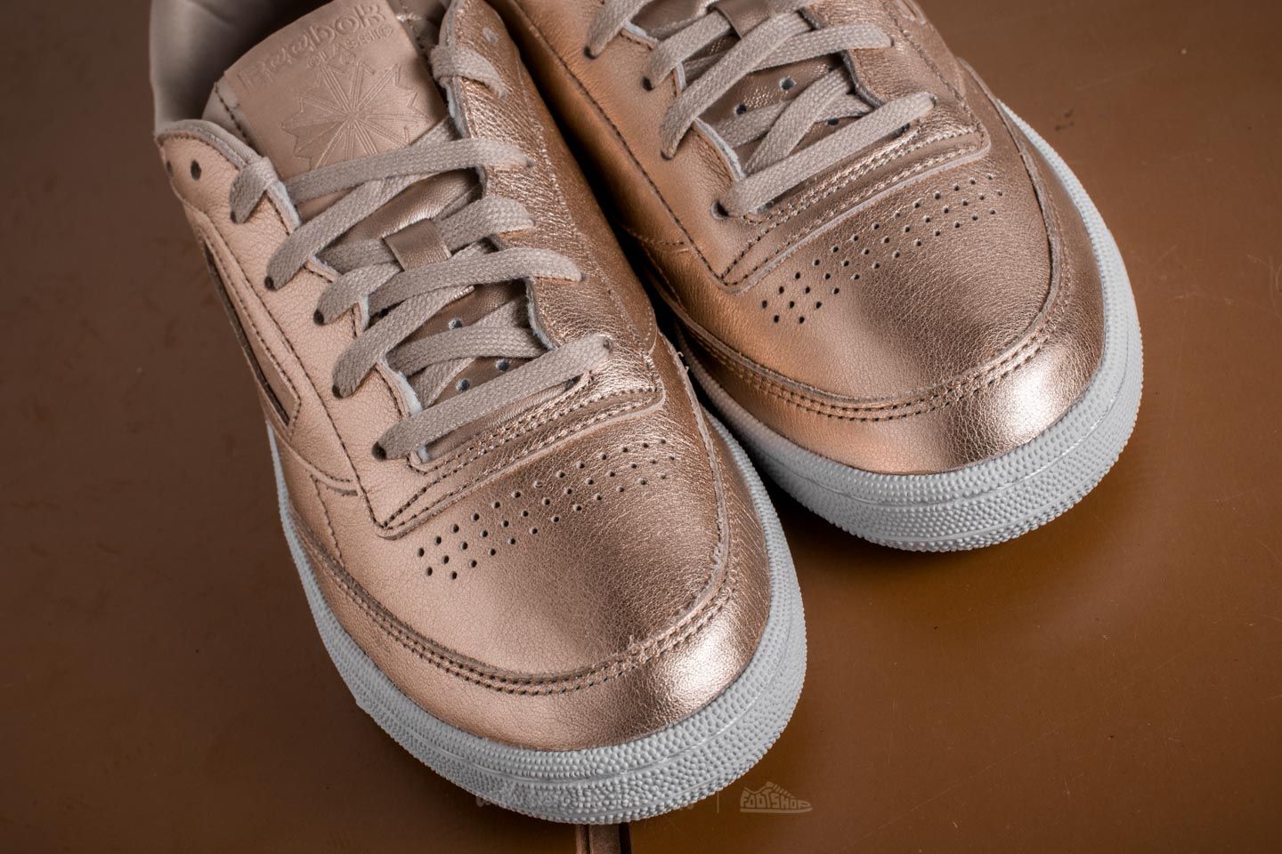 Women s shoes Reebok Club C 85 Melted Metal Pearl Met Peach White Footshop