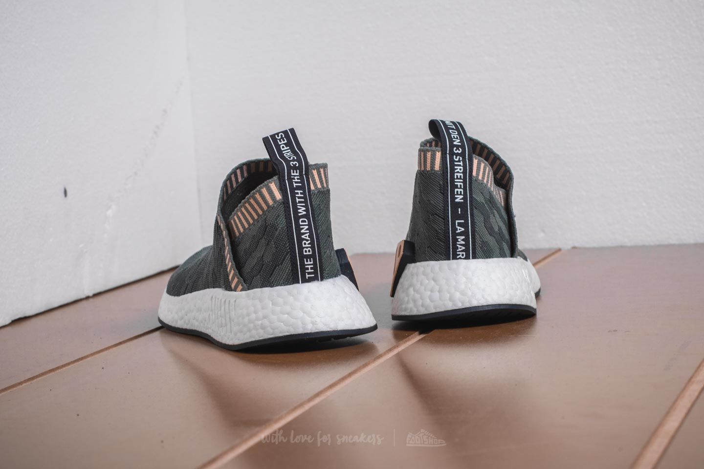 Women s shoes adidas NMD CS2 Primeknit W Trace Green Trace Green Trace Pink Footshop