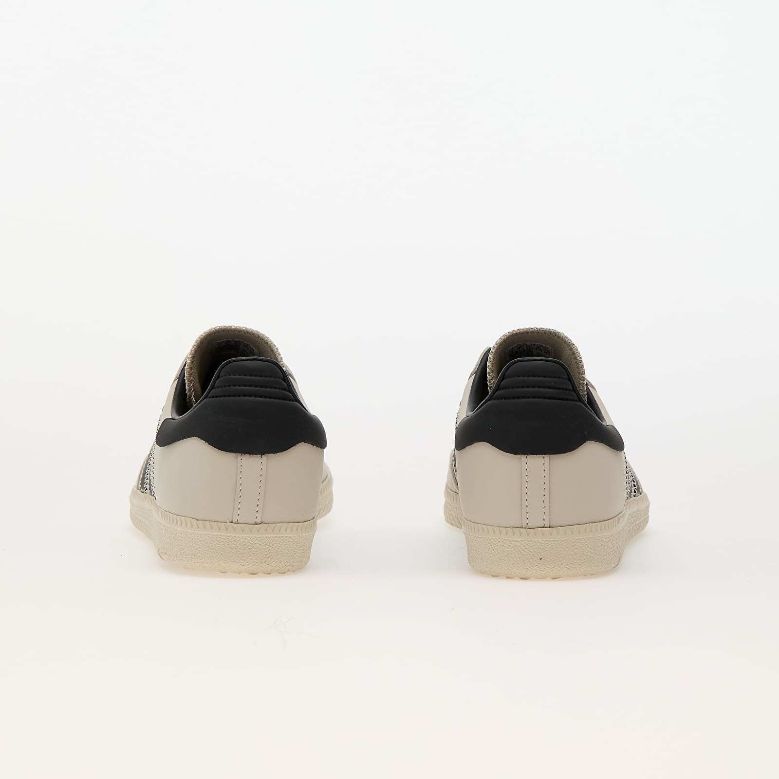 Herren Sneaker und Schuhe adidas x Pharrell Williams Humanrace Samba Core Black/ Aluminium/ Aluminium