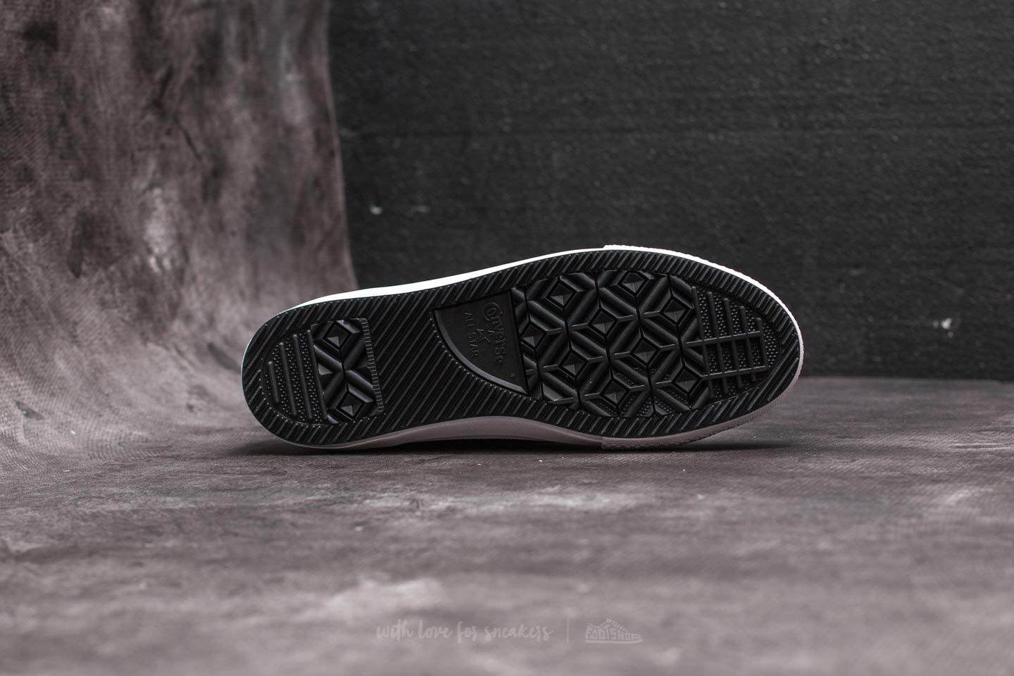 Converse waterproof boot outlet quilted leather