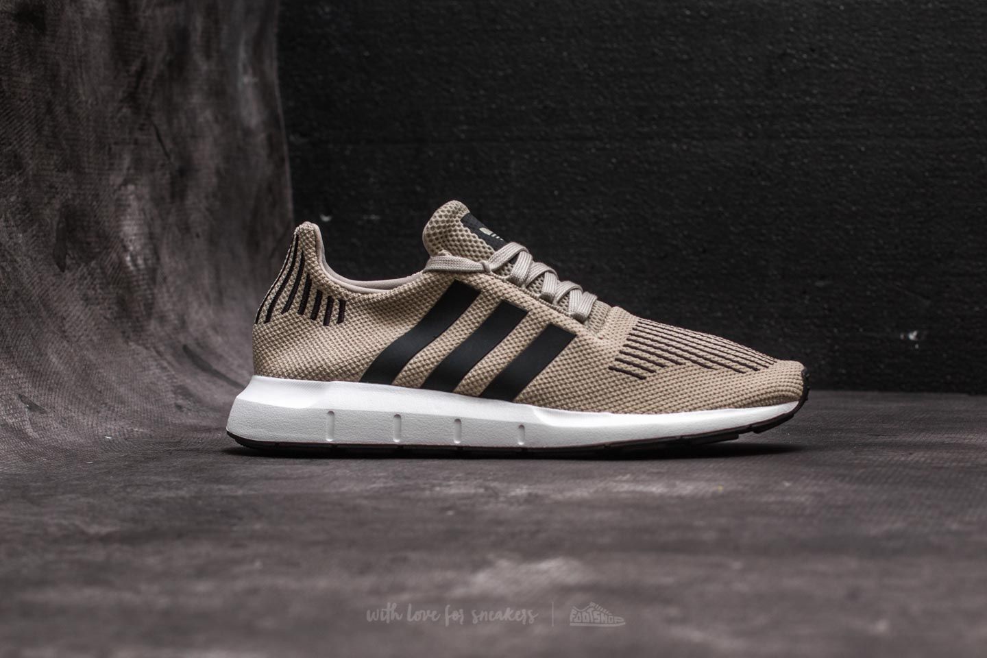 Men s shoes adidas Swift Run Sesame Core Black Ftw White Footshop